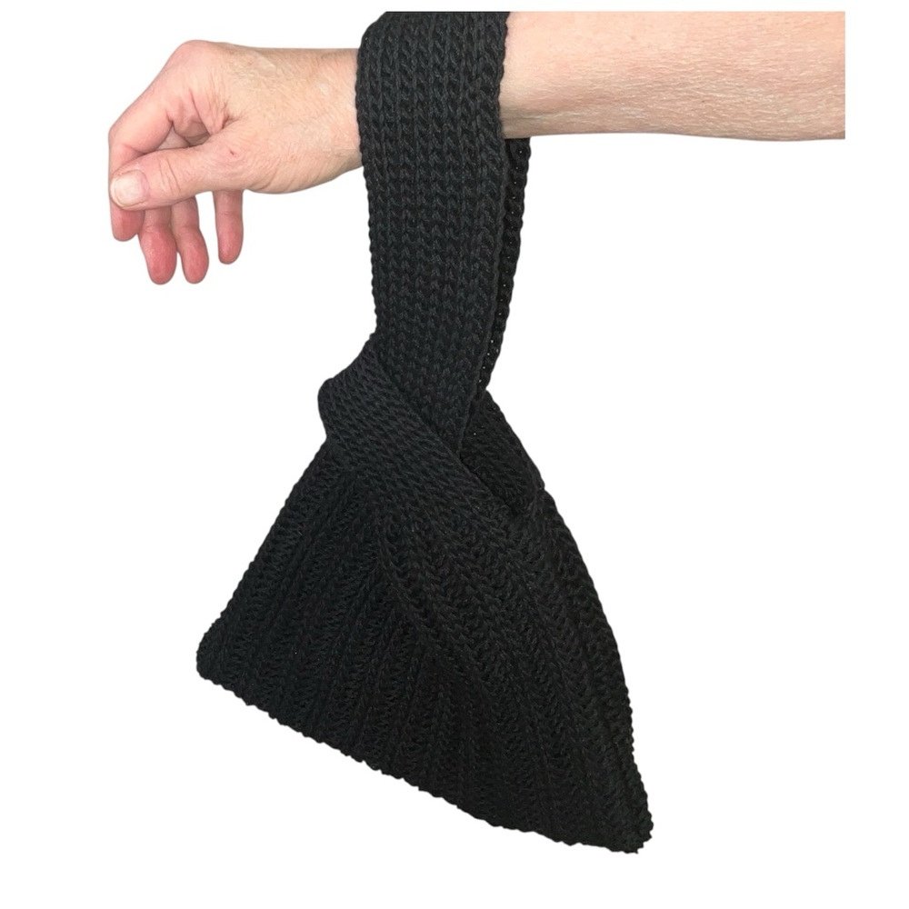 Handmade Crochet Japanese Knot handbag  wristlet with knit look Black
